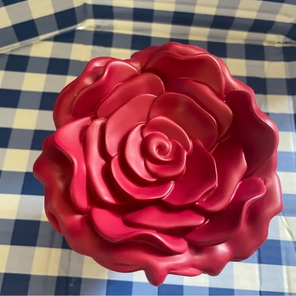Bath and Body Works Dripping Rose Candle Holder - Picture 5 of 6